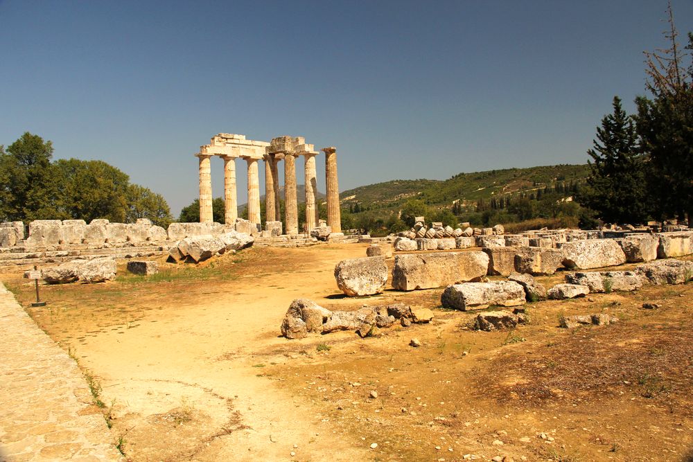 Doric temple columns, Greece